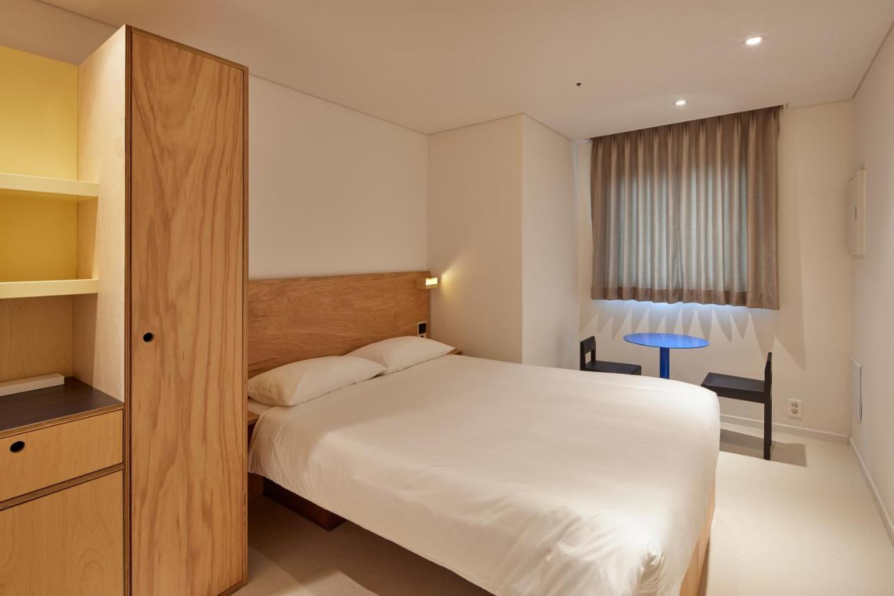 Mangrove Sinseol Hotel Сеул Екстериор снимка