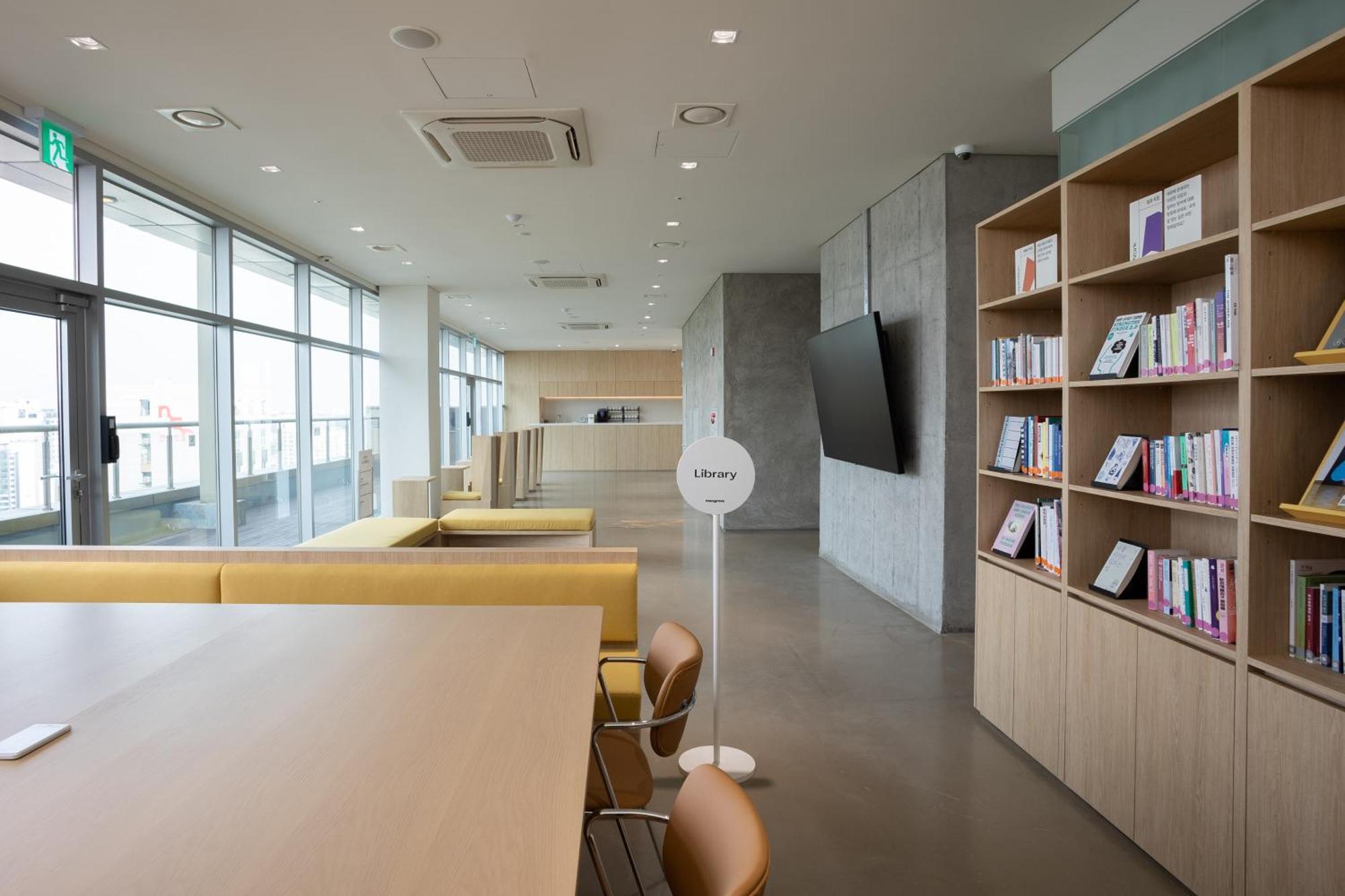 Mangrove Sinseol Hotel Сеул Екстериор снимка